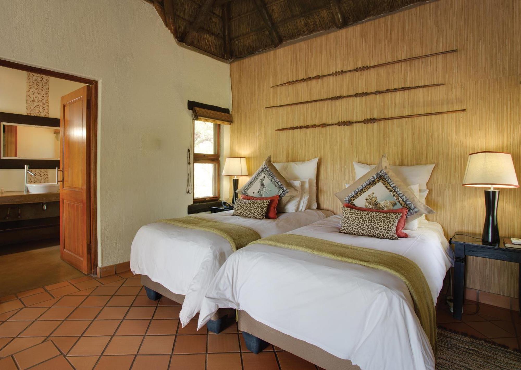 Madikwe River Lodge By Dream Resorts Заповедник Мадикве Номер фото