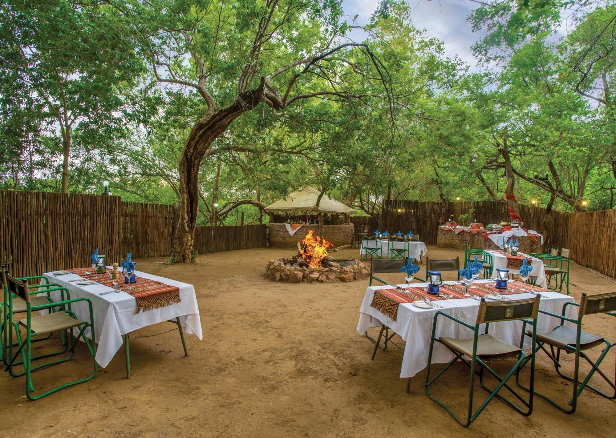 Madikwe River Lodge By Dream Resorts Заповедник Мадикве Экстерьер фото